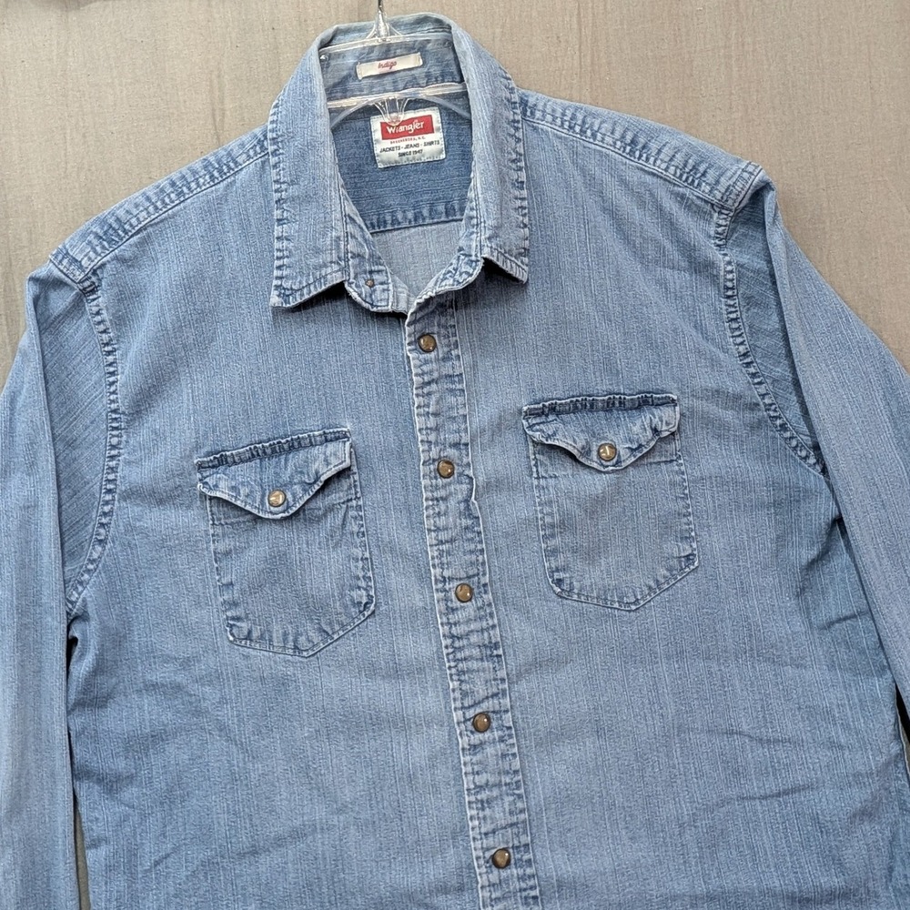 Wrangler Indigo Mens XL Light Wash Denim Button Down Long Sleeve Shirt JLD45VW
